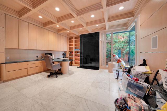 1744 Heron Ridge Drive, Bloomfield Hills, MI 48302