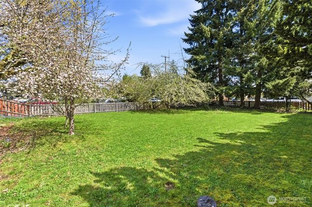 931 L Street, Centralia, WA 98531