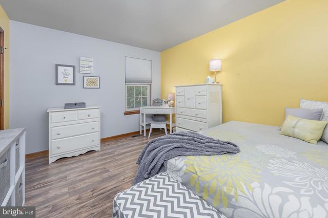 1080 SWANS WAY, Pittsgrove, NJ 08318