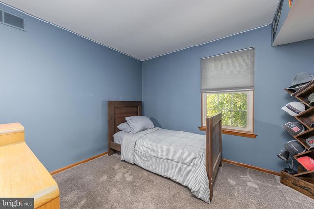 1080 SWANS WAY, Pittsgrove, NJ 08318