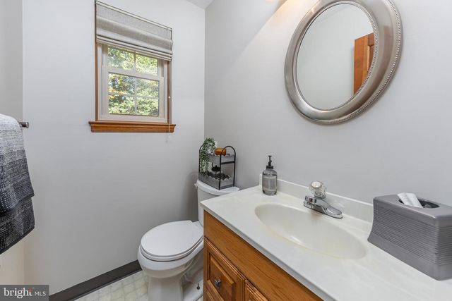 1080 SWANS WAY, Pittsgrove, NJ 08318