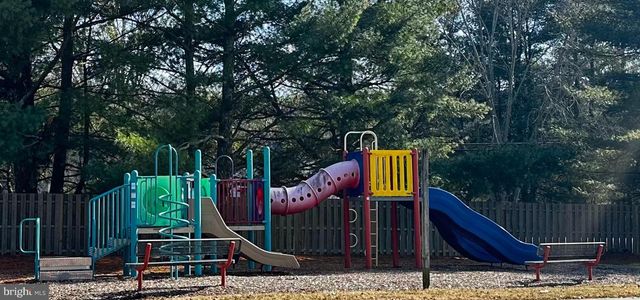 1080 SWANS WAY, Pittsgrove, NJ 08318