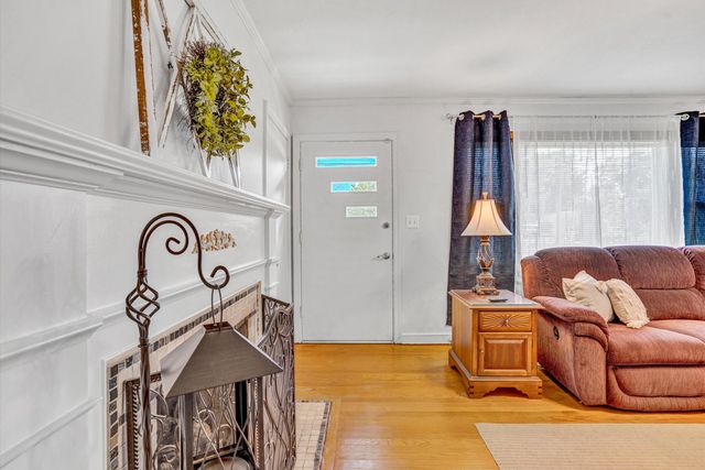 7704 Barrens RD, Roanoke, VA 24019