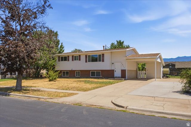 1311 S MARILYN DR, Syracuse, UT 84075