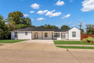 5831 Dana Drive B, Haltom City, TX 76117