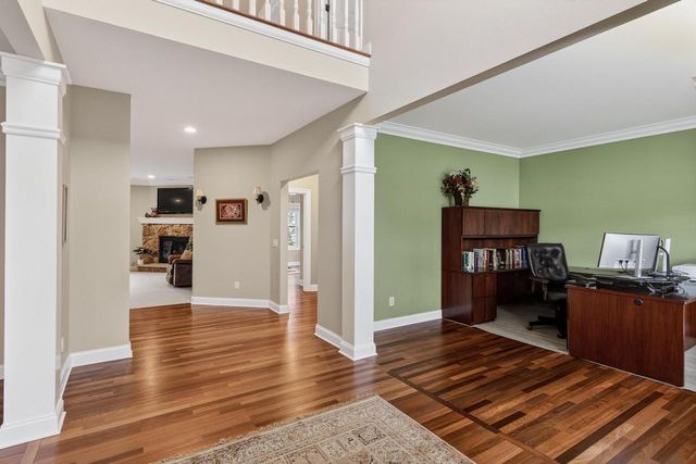 1226 Wenzel Way, Waunakee, WI 53597
