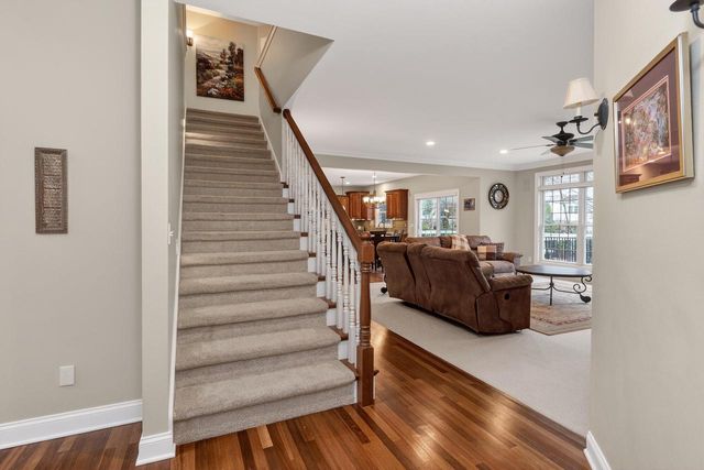 1226 Wenzel Way, Waunakee, WI 53597