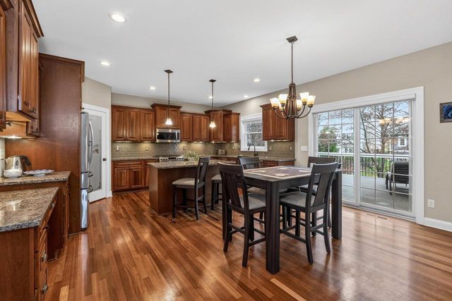 1226 Wenzel Way, Waunakee, WI 53597