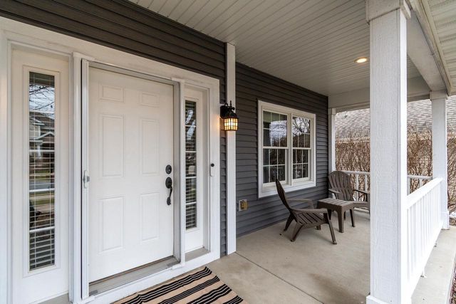 1226 Wenzel Way, Waunakee, WI 53597
