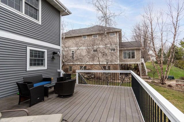 1226 Wenzel Way, Waunakee, WI 53597