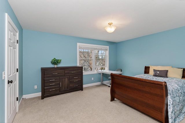 1226 Wenzel Way, Waunakee, WI 53597