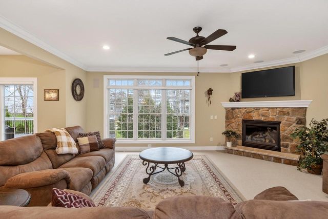 1226 Wenzel Way, Waunakee, WI 53597