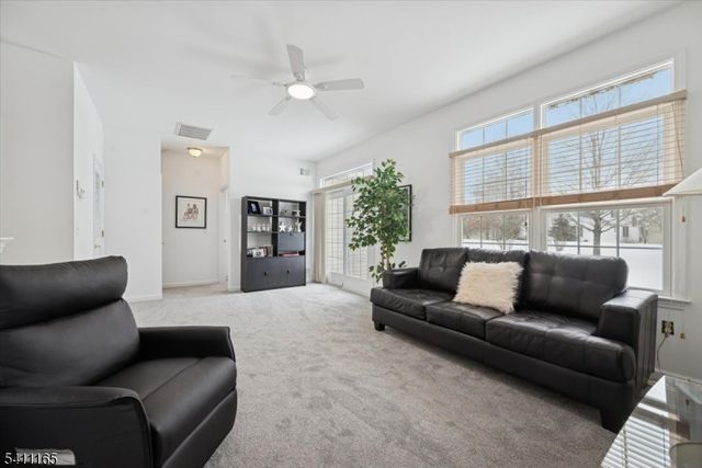 15 Republic Row, Franklin Twp., NJ 08873