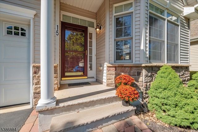 15 Republic Row, Franklin Twp., NJ 08873