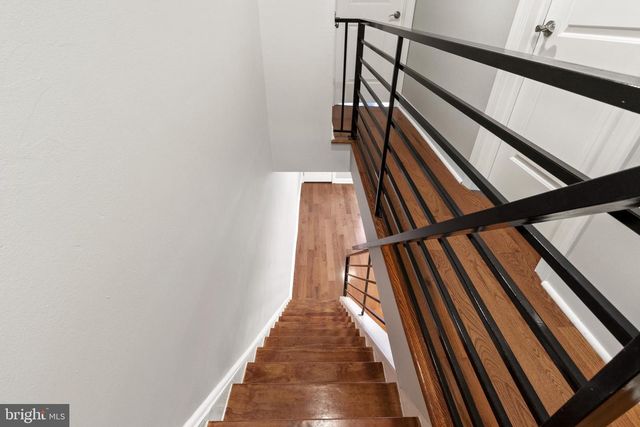 1602 S LECOUNT ST, Philadelphia, PA 19145
