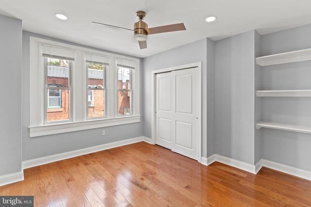 1602 S LECOUNT ST, Philadelphia, PA 19145