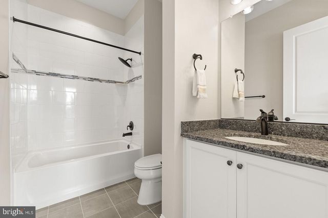 117 MALLARD DR, Lake Frederick, VA 22630