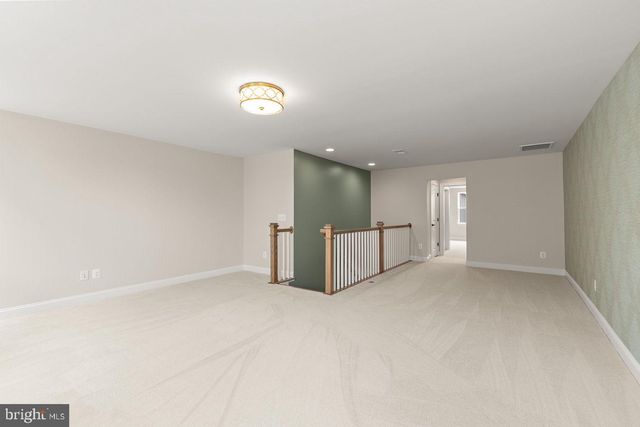 117 MALLARD DR, Lake Frederick, VA 22630