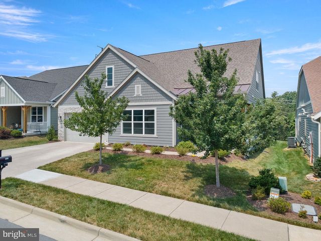 117 MALLARD DR, Lake Frederick, VA 22630