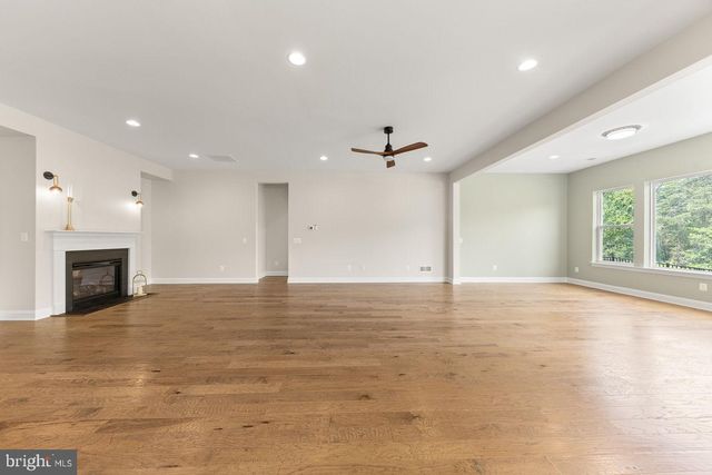117 MALLARD DR, Lake Frederick, VA 22630