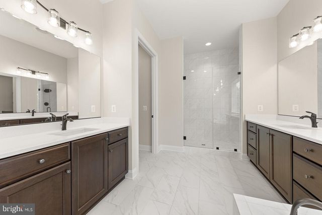 117 MALLARD DR, Lake Frederick, VA 22630