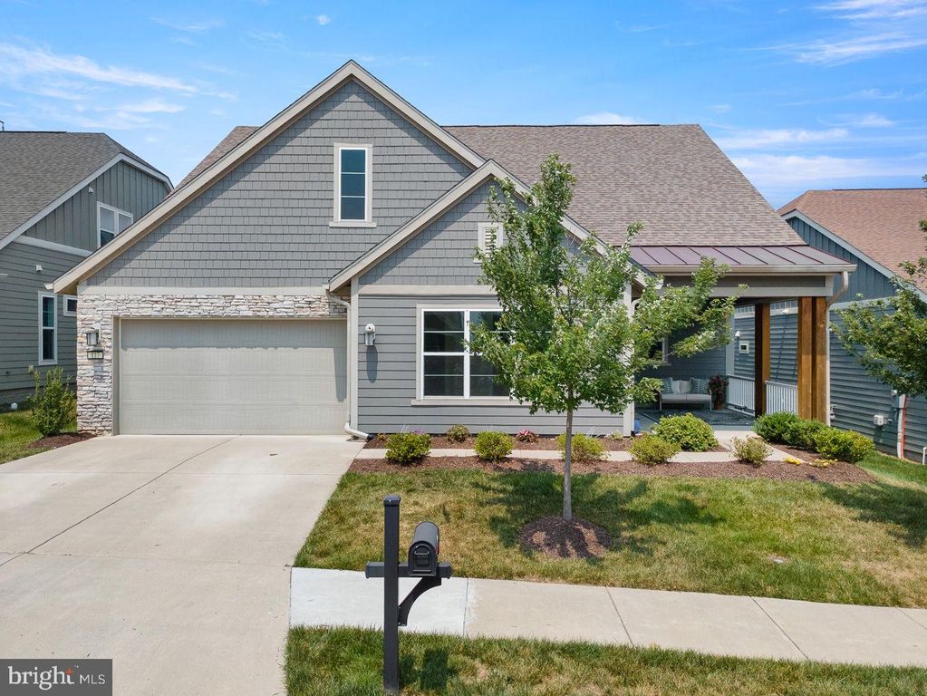 117 MALLARD DR, Lake Frederick, VA 22630