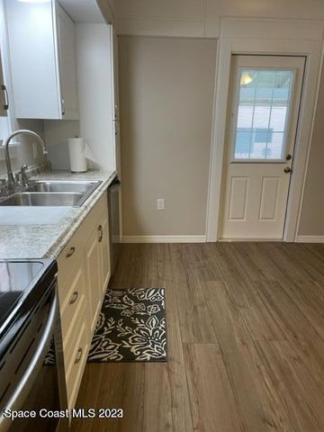 2206 Irwin Street, Melbourne, FL 32901