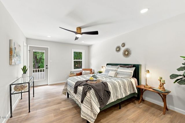 6220 Bramblewood Drive, Raleigh, NC 27612