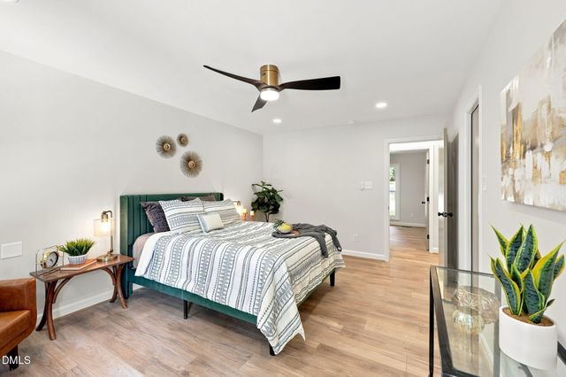 6220 Bramblewood Drive, Raleigh, NC 27612