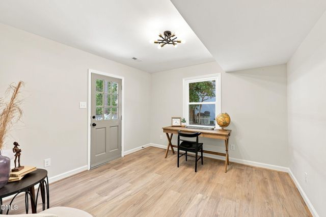 6220 Bramblewood Drive, Raleigh, NC 27612