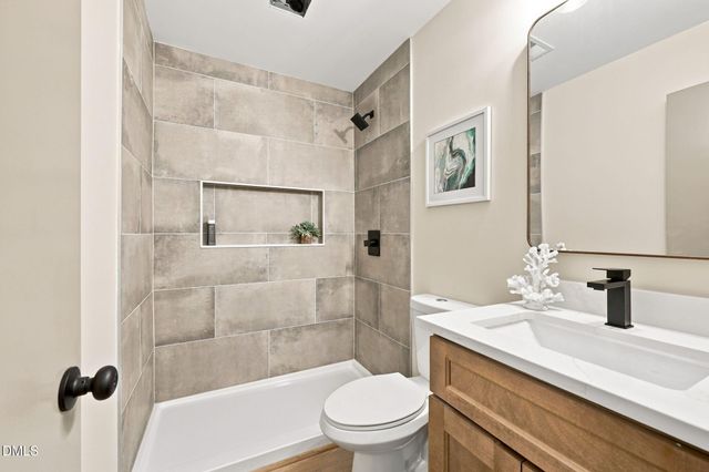 6220 Bramblewood Drive, Raleigh, NC 27612
