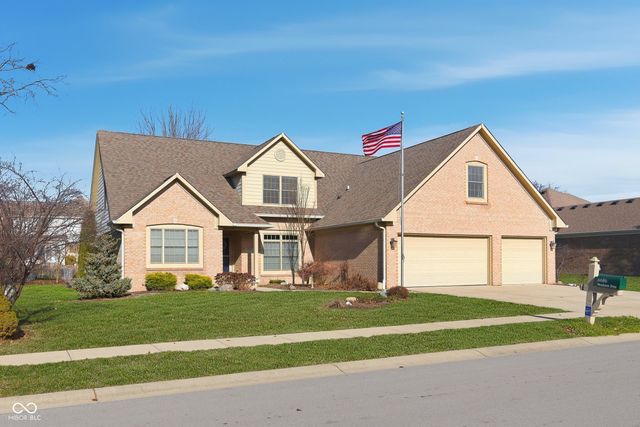 6686 Woodcrest Drive, Avon, IN 46123