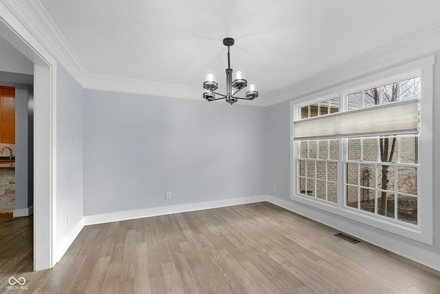 6686 Woodcrest Drive, Avon, IN 46123