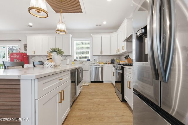 622 Lighthouse Drive, Manahawkin, NJ 08050