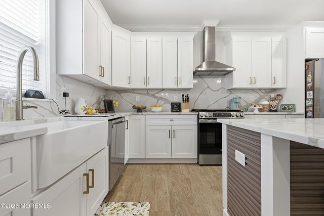 622 Lighthouse Drive, Manahawkin, NJ 08050