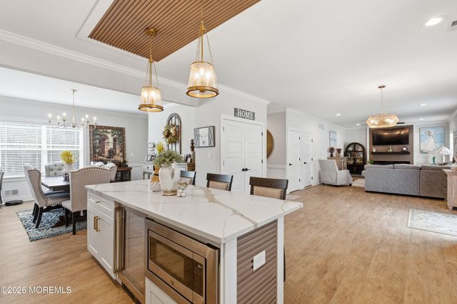 622 Lighthouse Drive, Manahawkin, NJ 08050