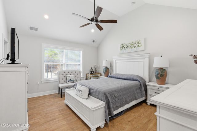 622 Lighthouse Drive, Manahawkin, NJ 08050