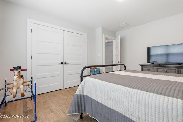 622 Lighthouse Drive, Manahawkin, NJ 08050