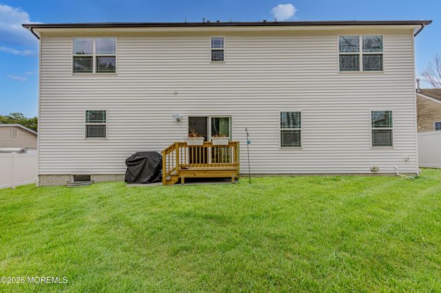 622 Lighthouse Drive, Manahawkin, NJ 08050