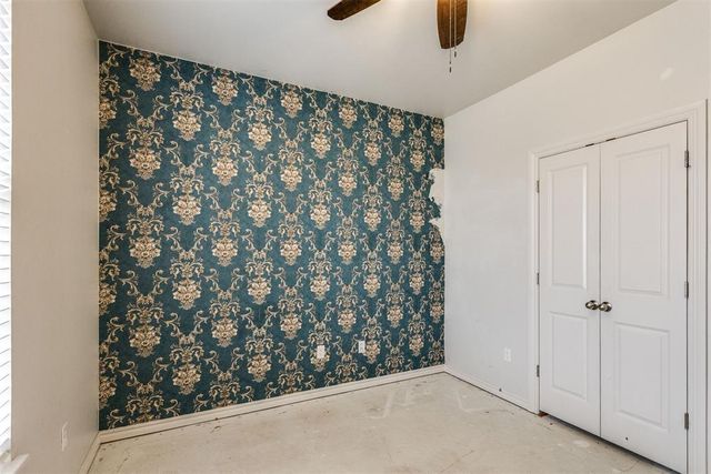 2232 Fallview Drive, Edmond, OK 73034