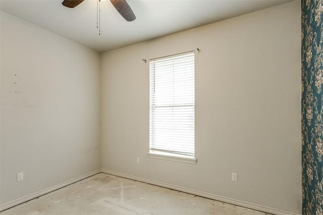 2232 Fallview Drive, Edmond, OK 73034