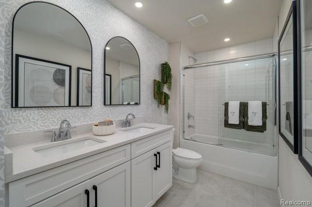5254 Poppydrew Lane 26, Ann Arbor, MI 48108