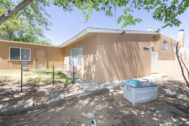 3606 Saint Andrews Drive SE, Rio Rancho, NM 87124