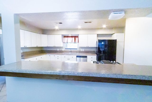 3606 Saint Andrews Drive SE, Rio Rancho, NM 87124