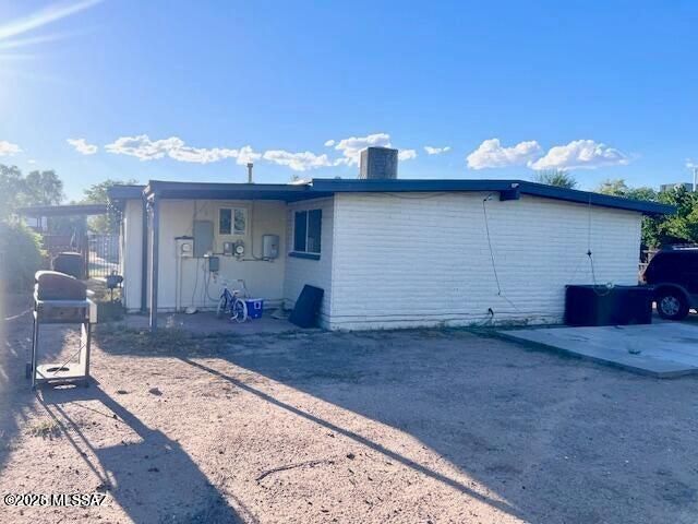 3922 N Palm Grove Drive, Tucson, AZ 85705