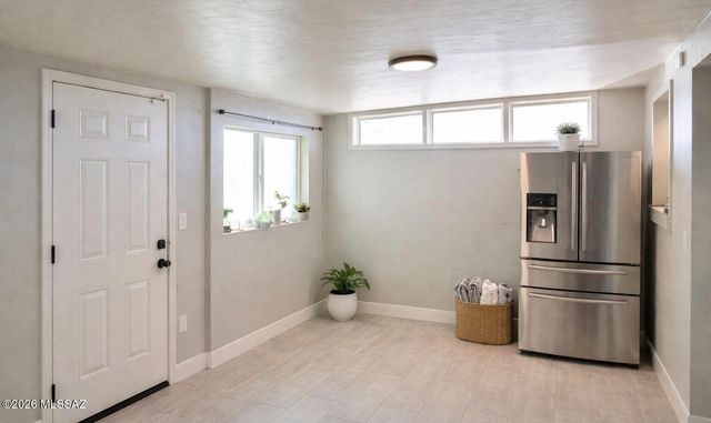 3922 N Palm Grove Drive, Tucson, AZ 85705