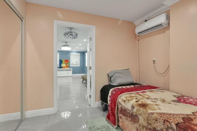 140 Possum Pass, West Palm Beach, FL 33413