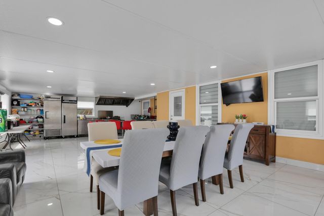 140 Possum Pass, West Palm Beach, FL 33413