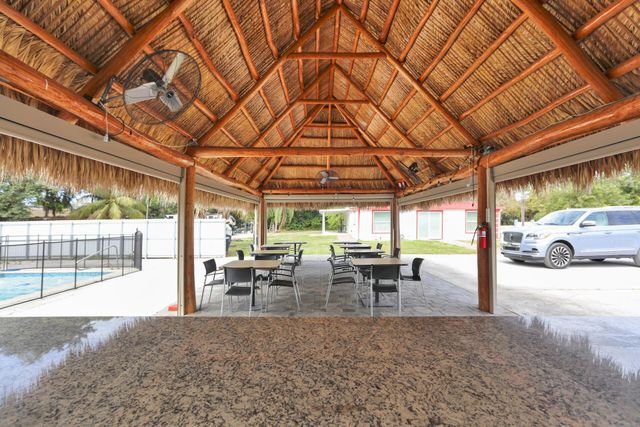 140 Possum Pass, West Palm Beach, FL 33413