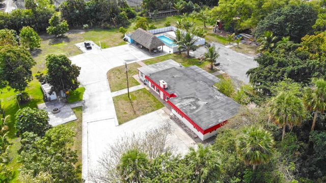 140 Possum Pass, West Palm Beach, FL 33413